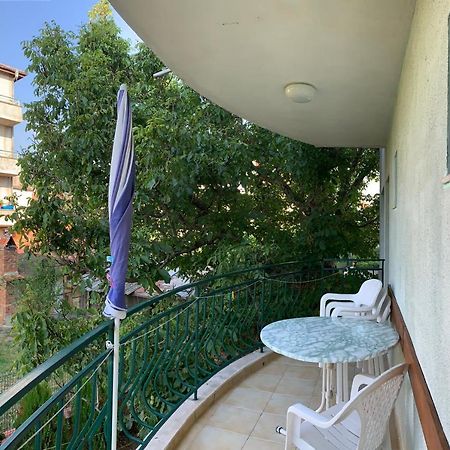 Guest House “Olesya” Obzor Exterior photo