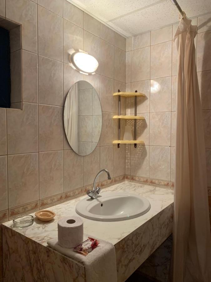 Guest House “Olesya” Obzor Exterior photo